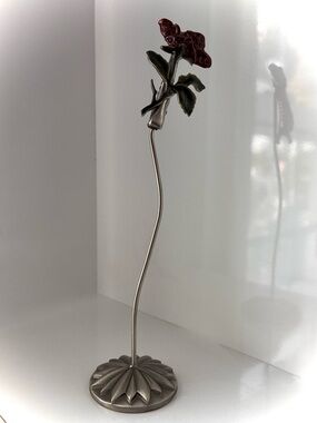 NWOT Clip Photo Holder, Enameled Metal Stand for Photos, Notes, Cards, 1990s